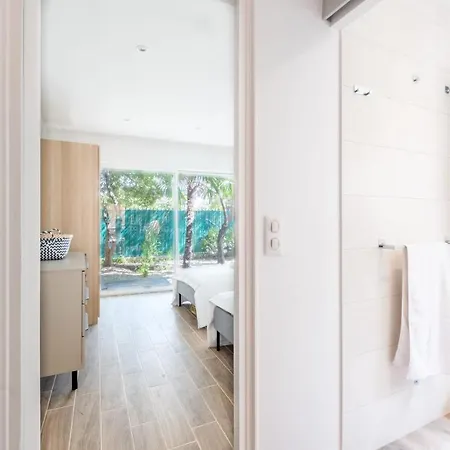 Apartment 2-bedroom With Garden Cannes