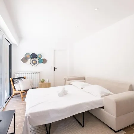 2-bedroom With Garden