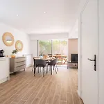 2-bedroom With Garden Apartman *